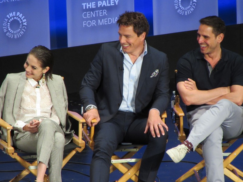 Arrow, PaleyFest LA 2015, Willa Holland, John Barrowman, Gerg Berlanti