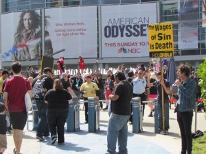 WonderCon Anaheim 2015 turnstiles