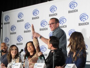 WonderCon 2016, Agents of SHIELD, Chloe Bennet, Clark Gregg, Brett Dalton, Ming-Na Wen, Henry Simmons, Elizabeth Henstridge