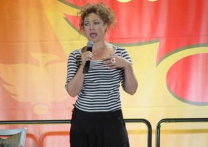 Phoenix Comicon 2016, Alex Kingston