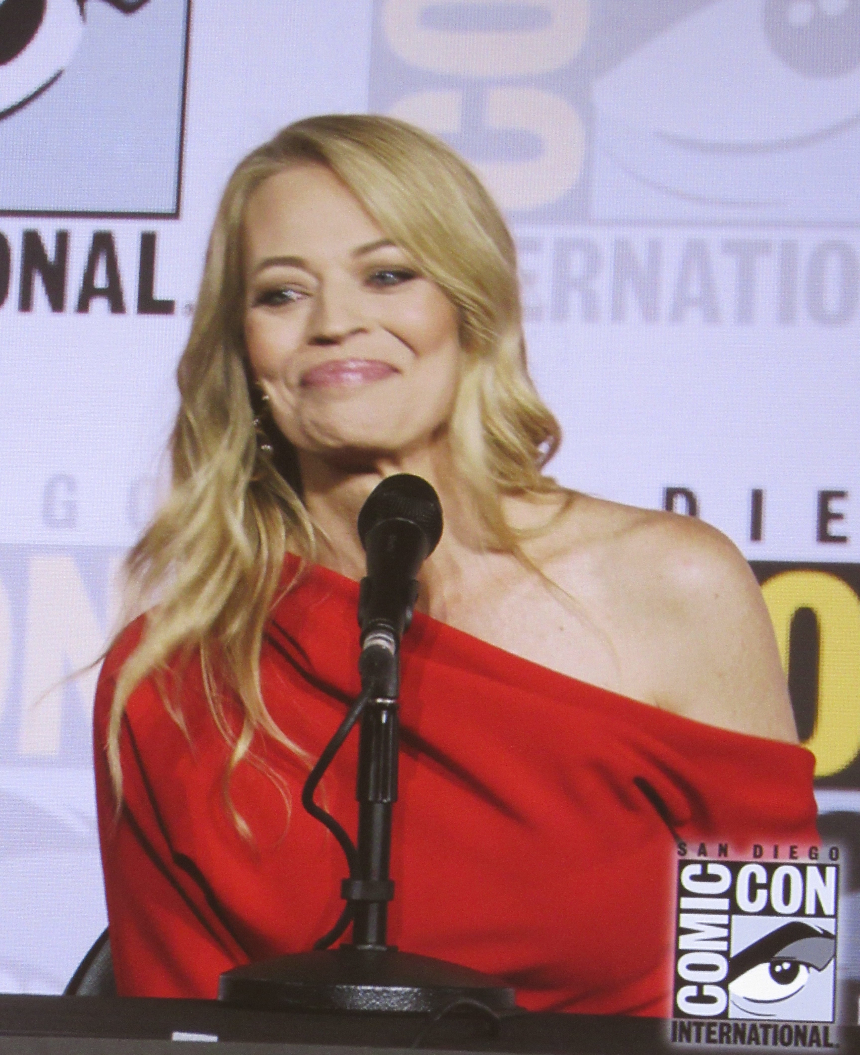 Jeri Ryan at the SDCC 2019 Women Who Kick Ass panel