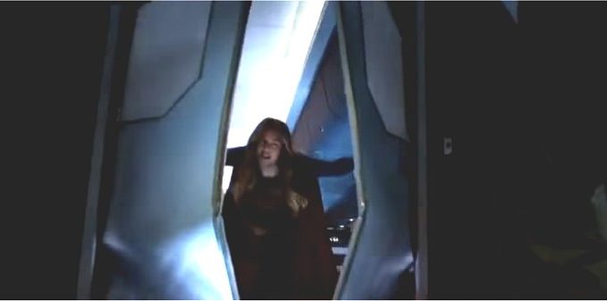 Supergirl, Season 1 Episode 5, How Does She Do It?