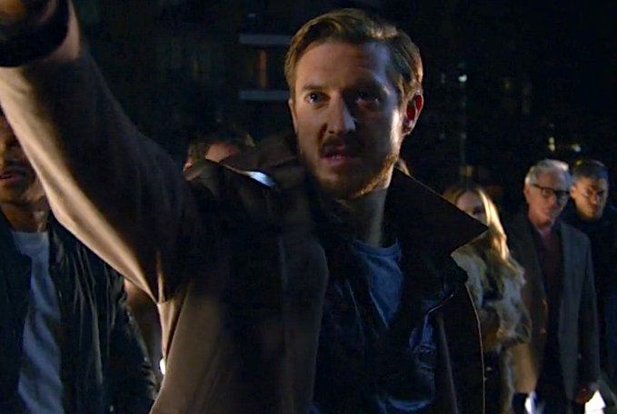 Legends of Tomorrow, Season 1 Episode 1, Pilot Part 1