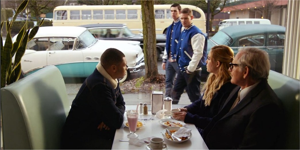 Legends of Tomorrow, Season 1 Episode 8, Night of the Hawk