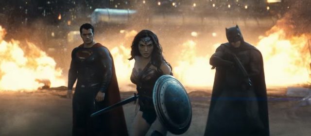 batman-superman-wonder-woman-hero-shot