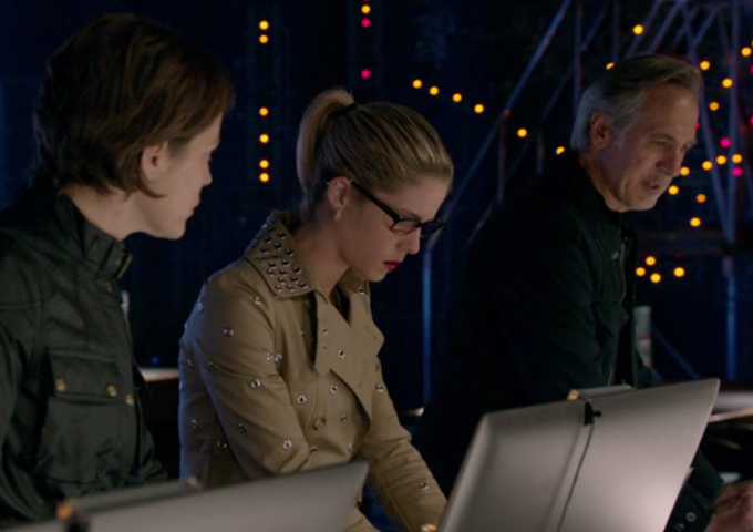 Arrow, Season 4 Episode 21, Monument Point