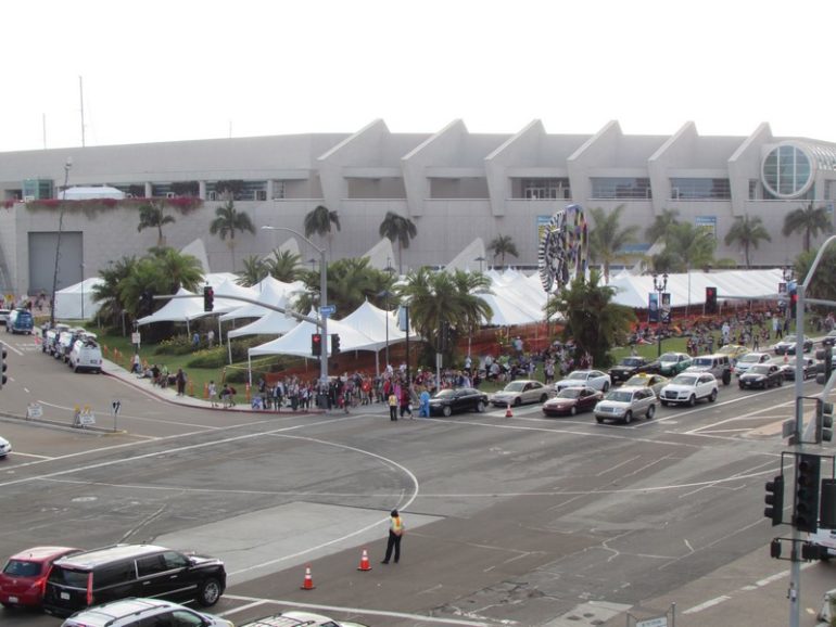 SDCC Hall H Line