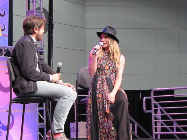 Katee Sackhoff, LA Comic Con 2017