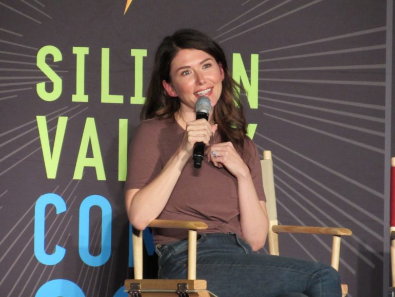 Jewel Staite at Silicon Valley Comic Con 2018