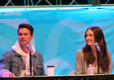Brett Dalton and Mallory Jansen on the Agents of SHIELD panel at LA Comic Con 2018