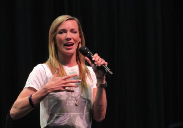 Katie Cassidy at LA Comic Con 2018